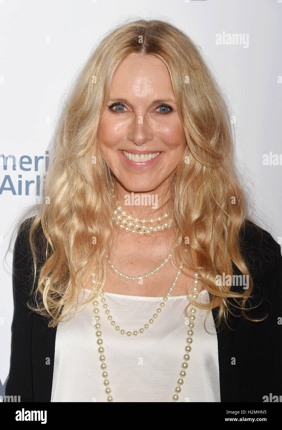 Alana Stewart