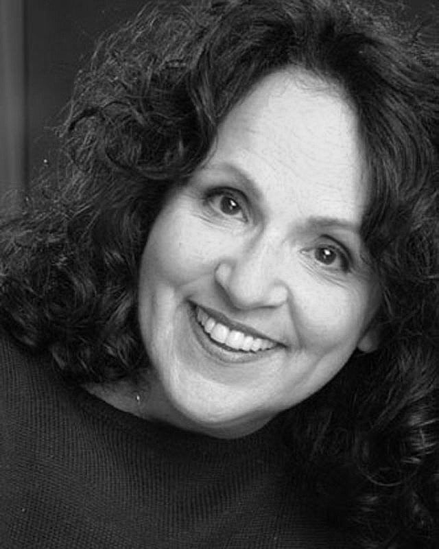 Carol Ann Susi