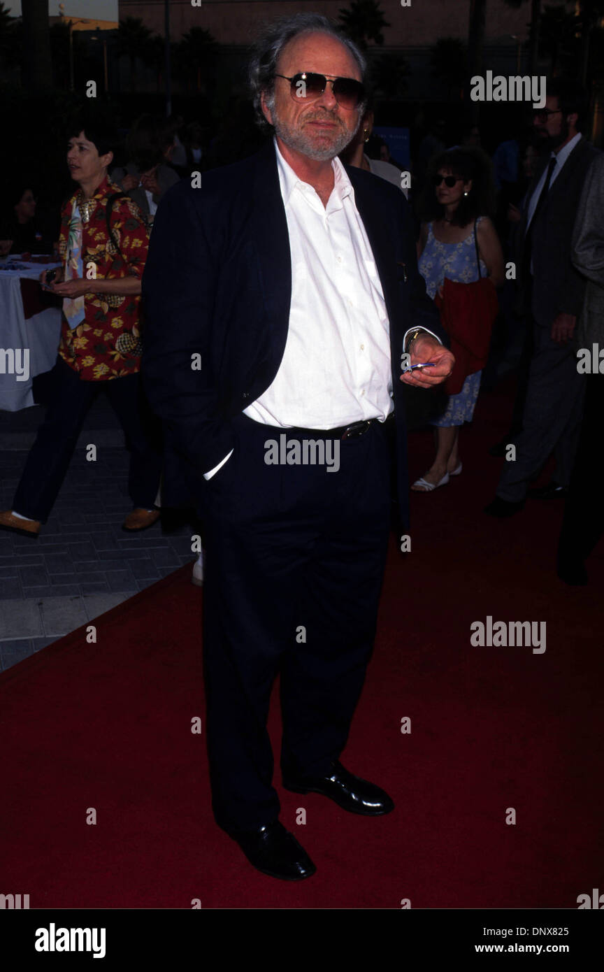 Harris Yulin