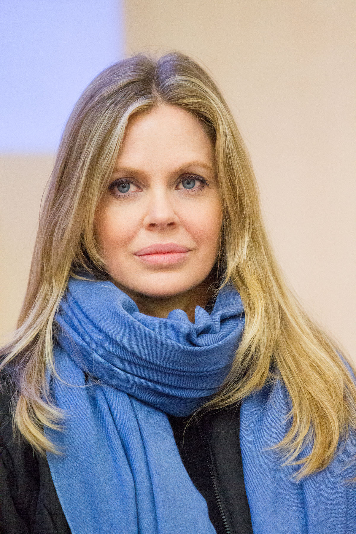Kristen van Straten