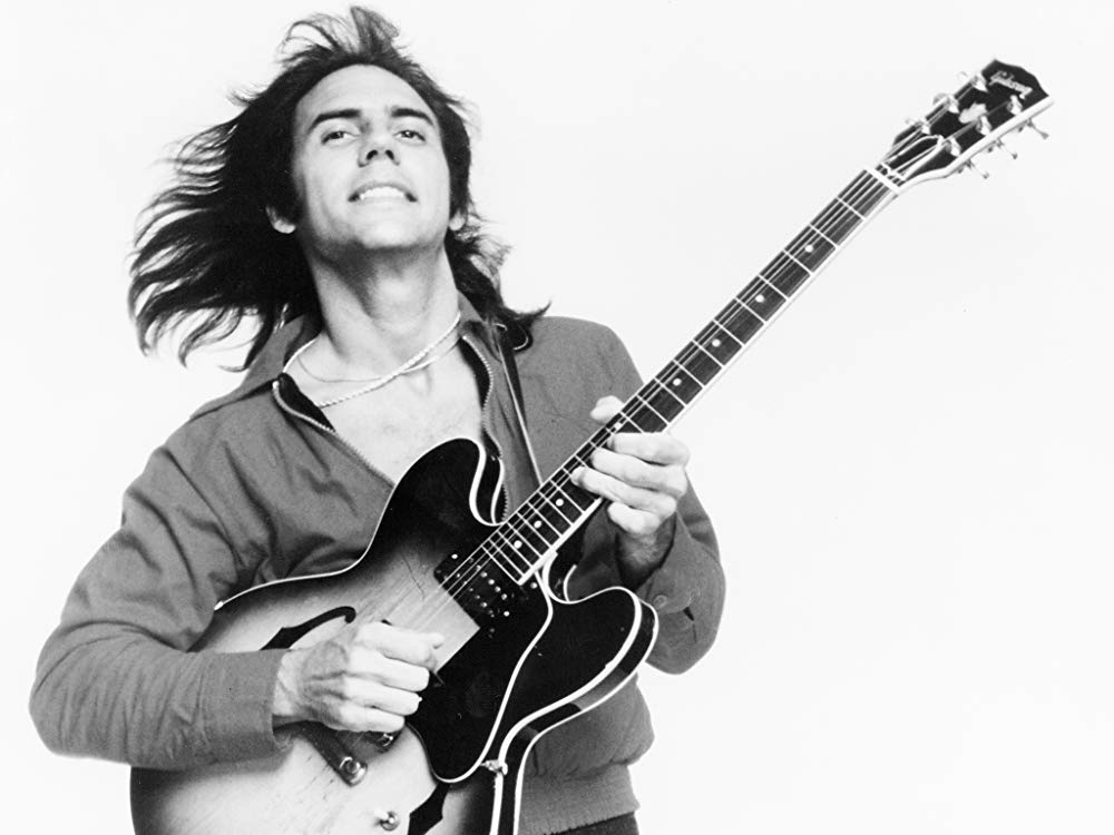 Larry Carlton