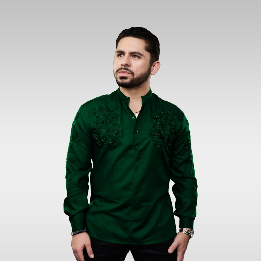 Larry Hernandez