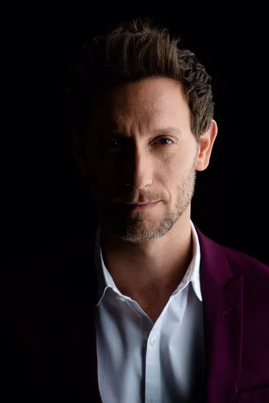 Lior Suchard