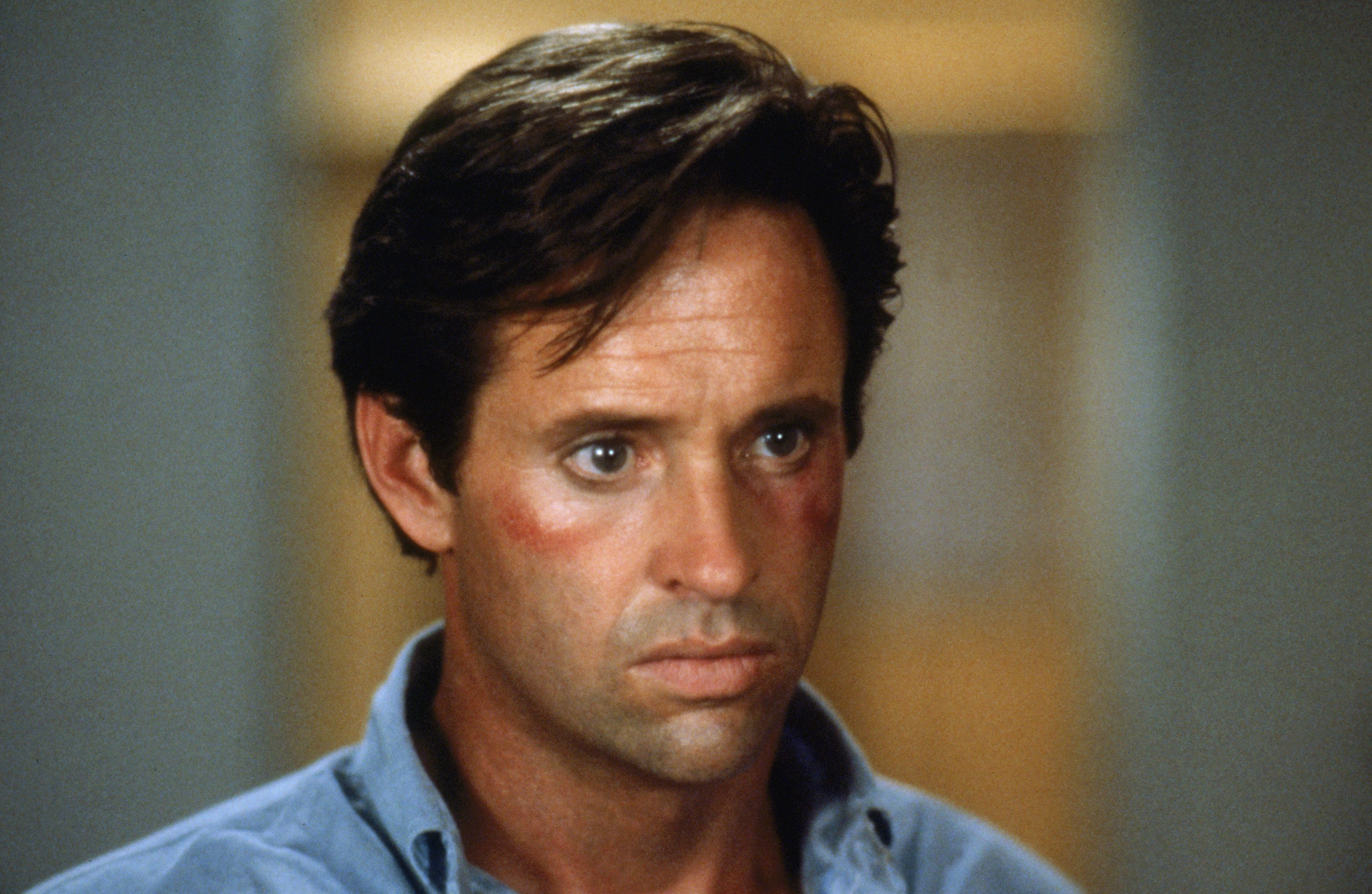 Robert Hays