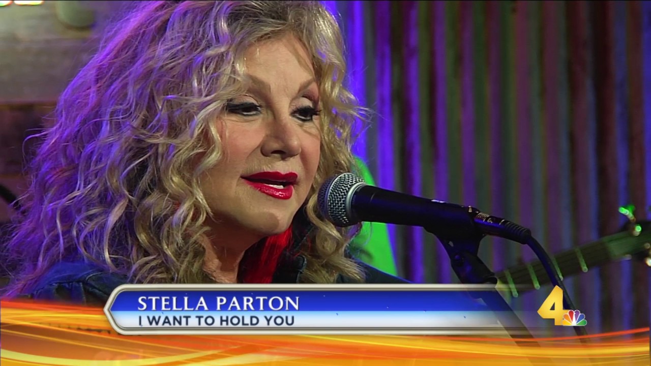 Stella Parton